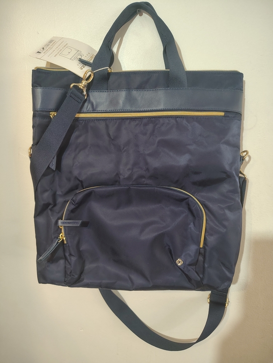 Samsonite Handbags - Samsonite Navy Convertible Backpack Tote with Gold Hardware 5 Ways to wear